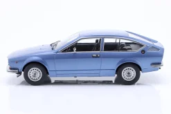 Alfa Romeo Alfetta GT 1.6 Baujahr 1976 blau metallic 1:18 KK-Scale