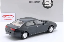 Alfa Romeo 166 Baujahr 1999 dunkelgraublau metallic 1:18 Triple9