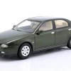 Alfa Romeo 166 Baujahr 1999 grün metallic 1:18 Triple9