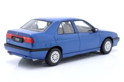 Alfa Romeo 155 Baujahr 1996 nordblau metallic 1:18 Triple9