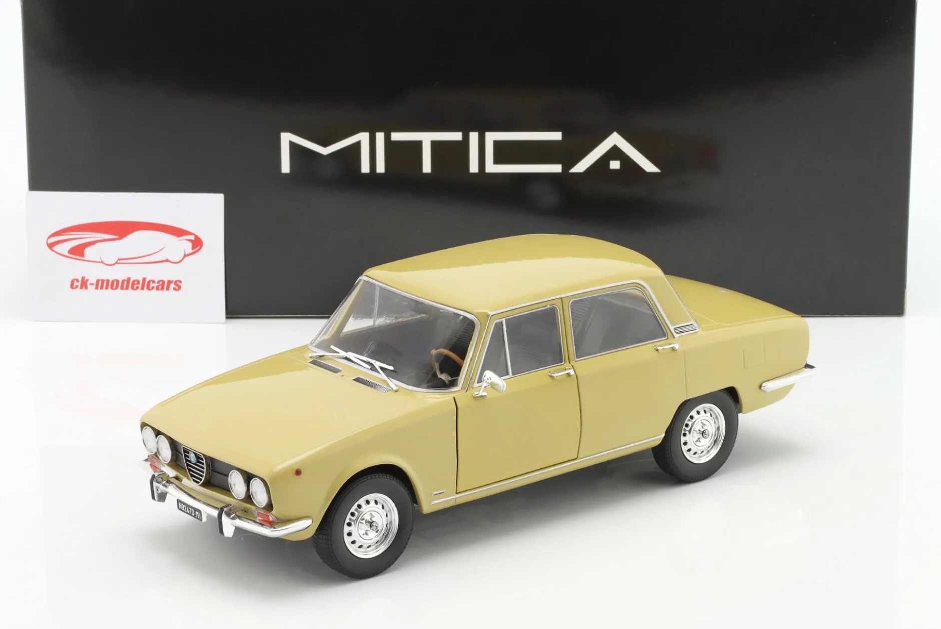 Alfa Romeo 2000 Berlina 1971 dunkelgelb 1:18 Mitica