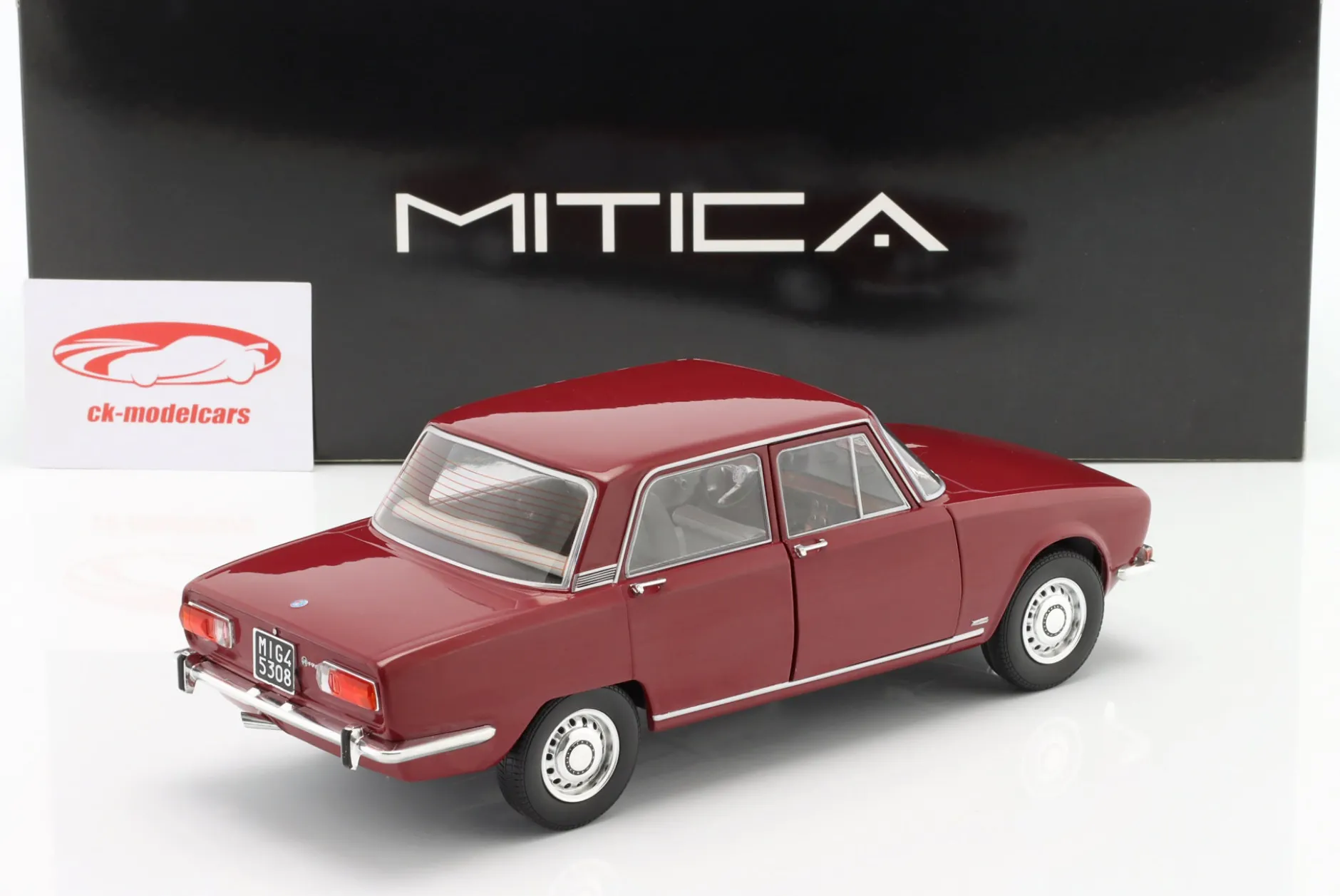 Alfa Romeo 1750 Berlina 1-Series 1968 dunkelrot 1:18 Mitica