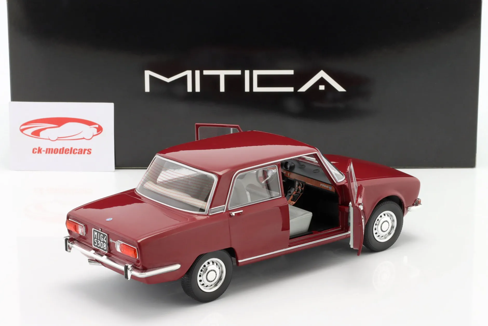 Alfa Romeo 1750 Berlina 1-Series 1968 dunkelrot 1:18 Mitica