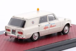 Alfa Romeo Giulia 105 Assistance Competition Car Baujahr 1962-1972 weiß 1:43 Matrix