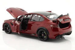 Alfa Romeo Giulia GTA Baujahr 2020 alfa dunkelrot metallic 1:18 Bburago