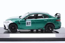 Alfa Romeo Giulia GTAm #87 Hommage Nürburgring 1973 grün metallic 1:43 Bburago