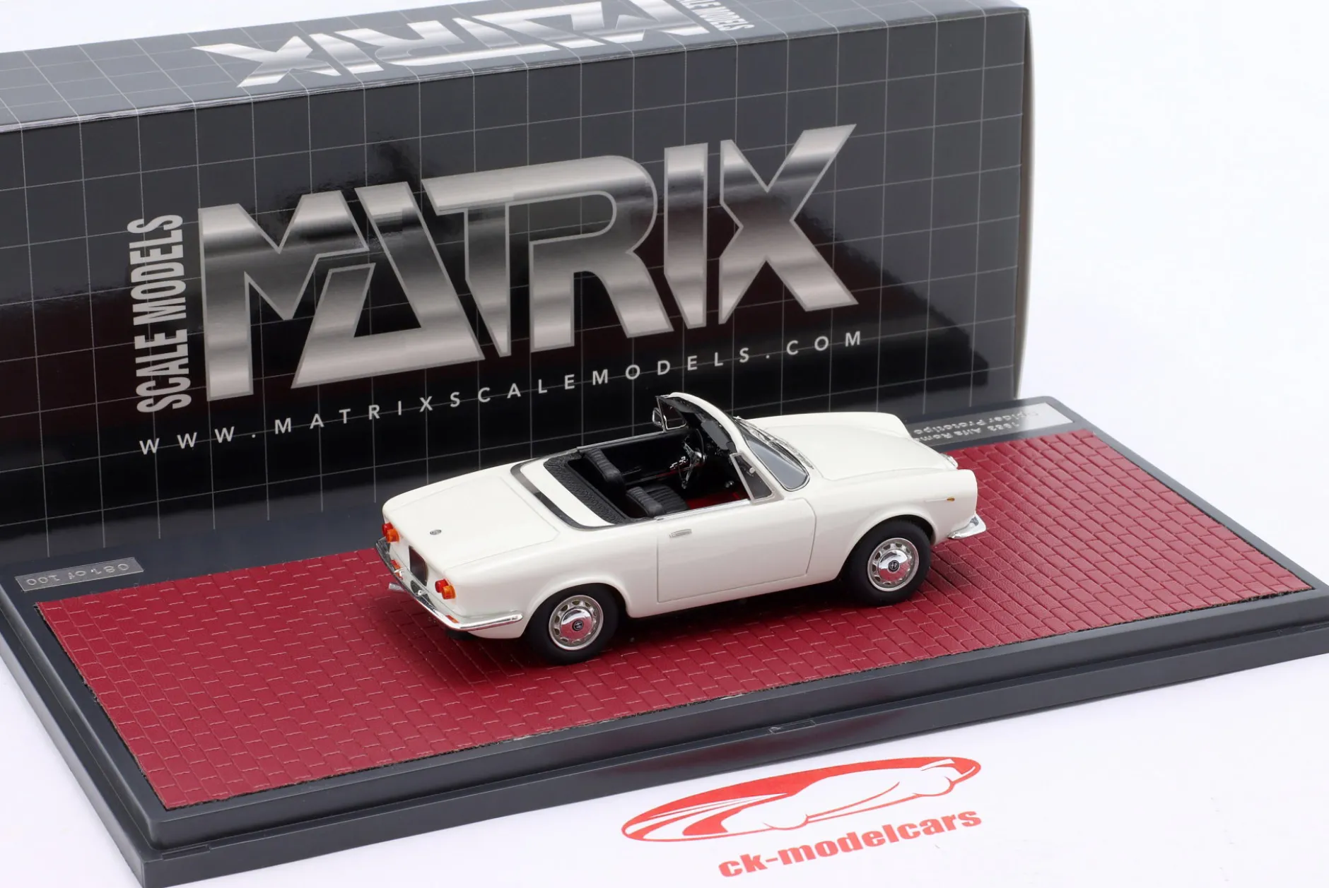Alfa Romeo Giulia GT Spider Prototipo Baujahr 1963 weiß 1:43 Matrix