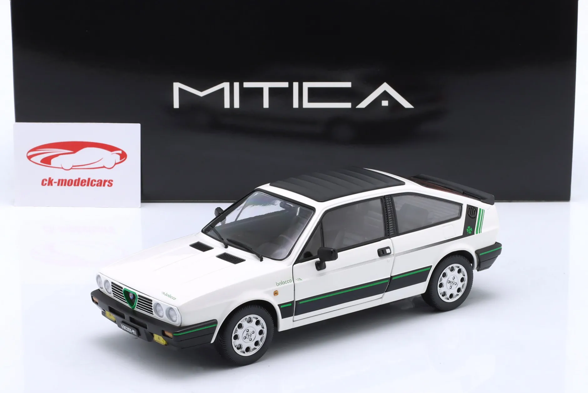 Alfa Romeo Sprint 1.5 Quadrifoglio Verde Balocco 1984 Capodimonte weiß 1:18 Mitica