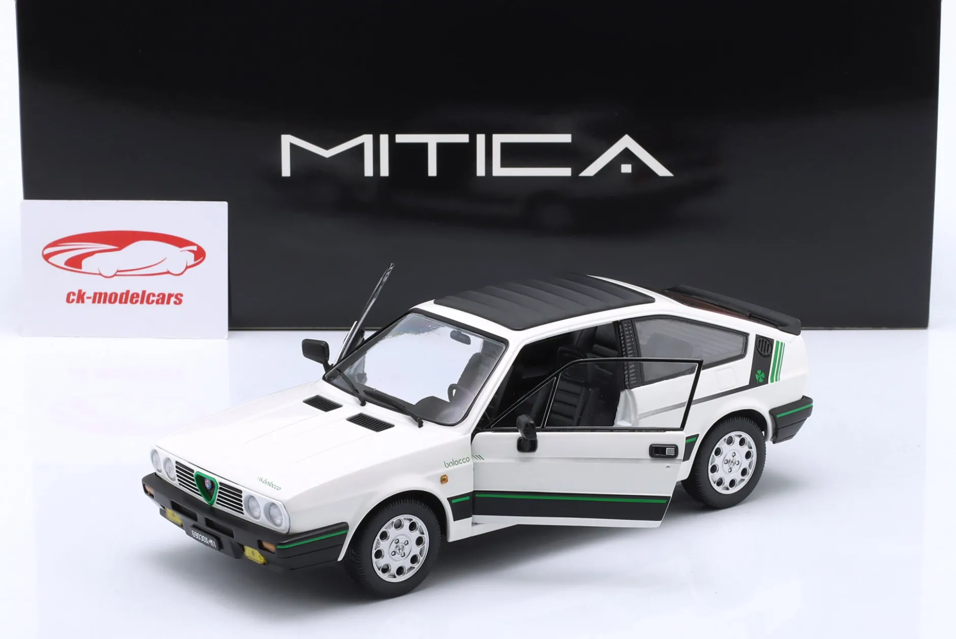 Alfa Romeo Sprint 1.5 Quadrifoglio Verde Balocco 1984 Capodimonte weiß 1:18 Mitica