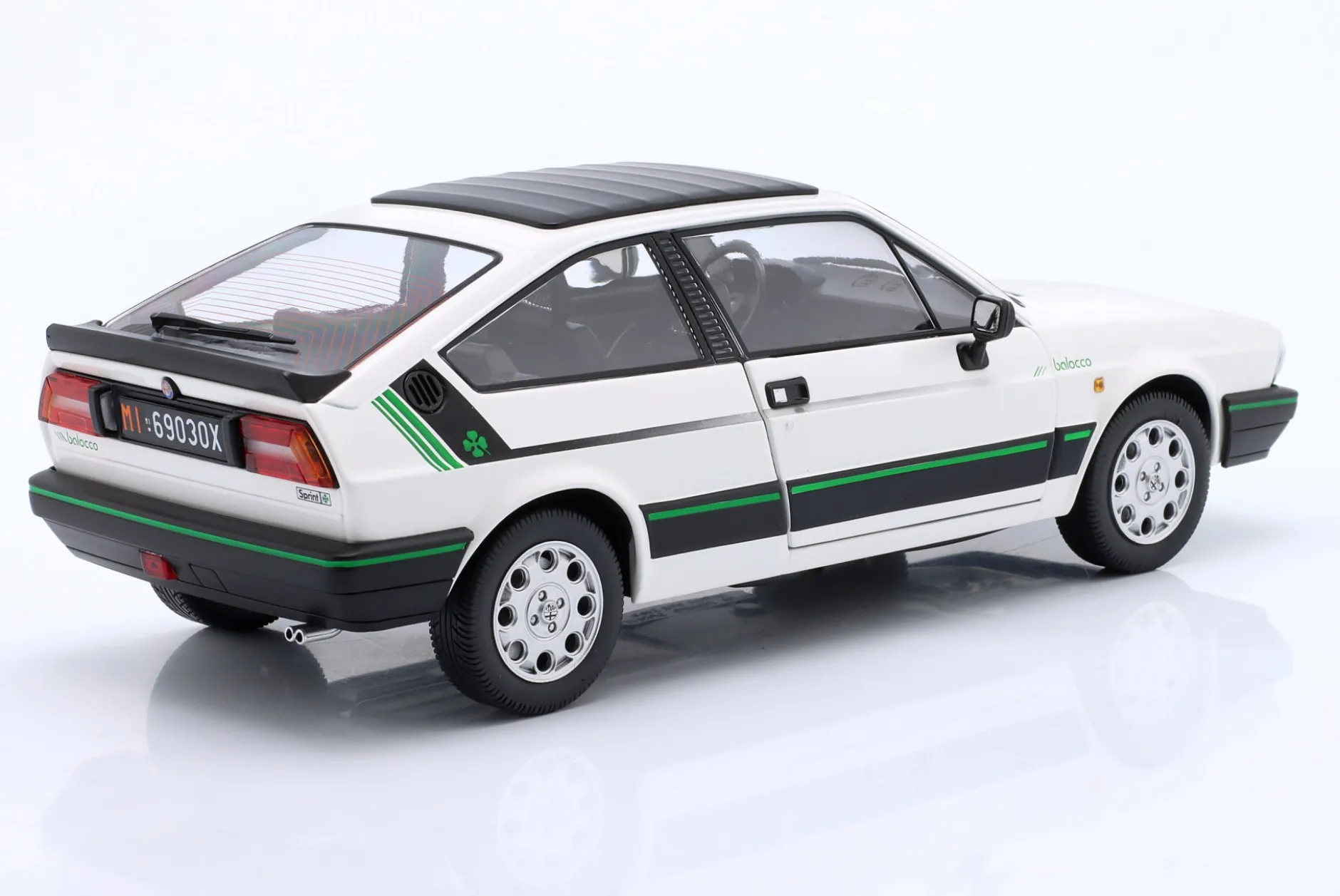 Alfa Romeo Sprint 1.5 Quadrifoglio Verde Balocco 1984 Capodimonte weiß 1:18 Mitica