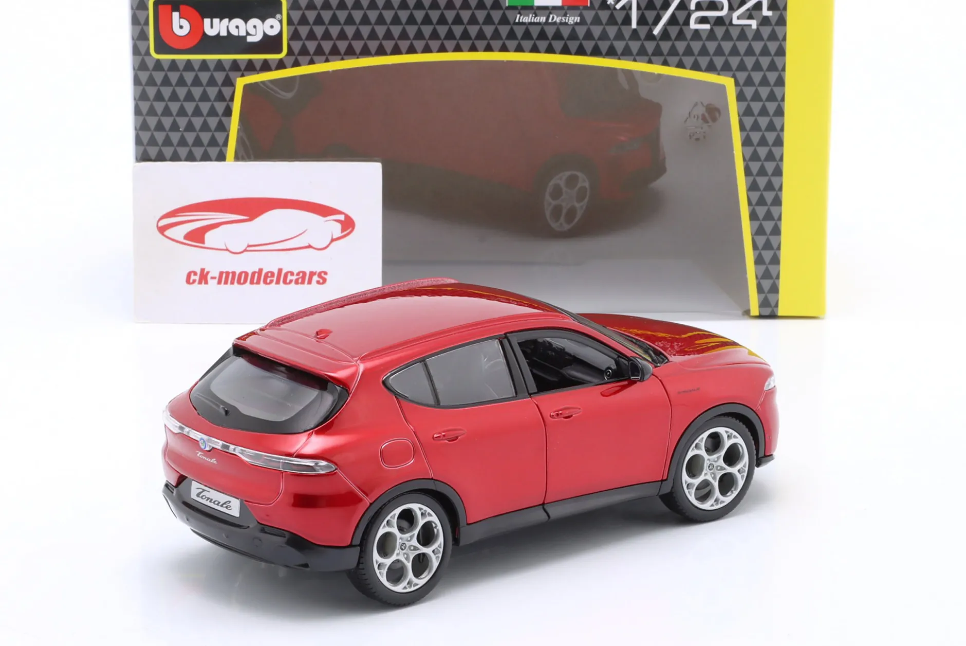 Alfa Romeo Tonale SUV Baujahr 2022 rot 1:24 Bburago