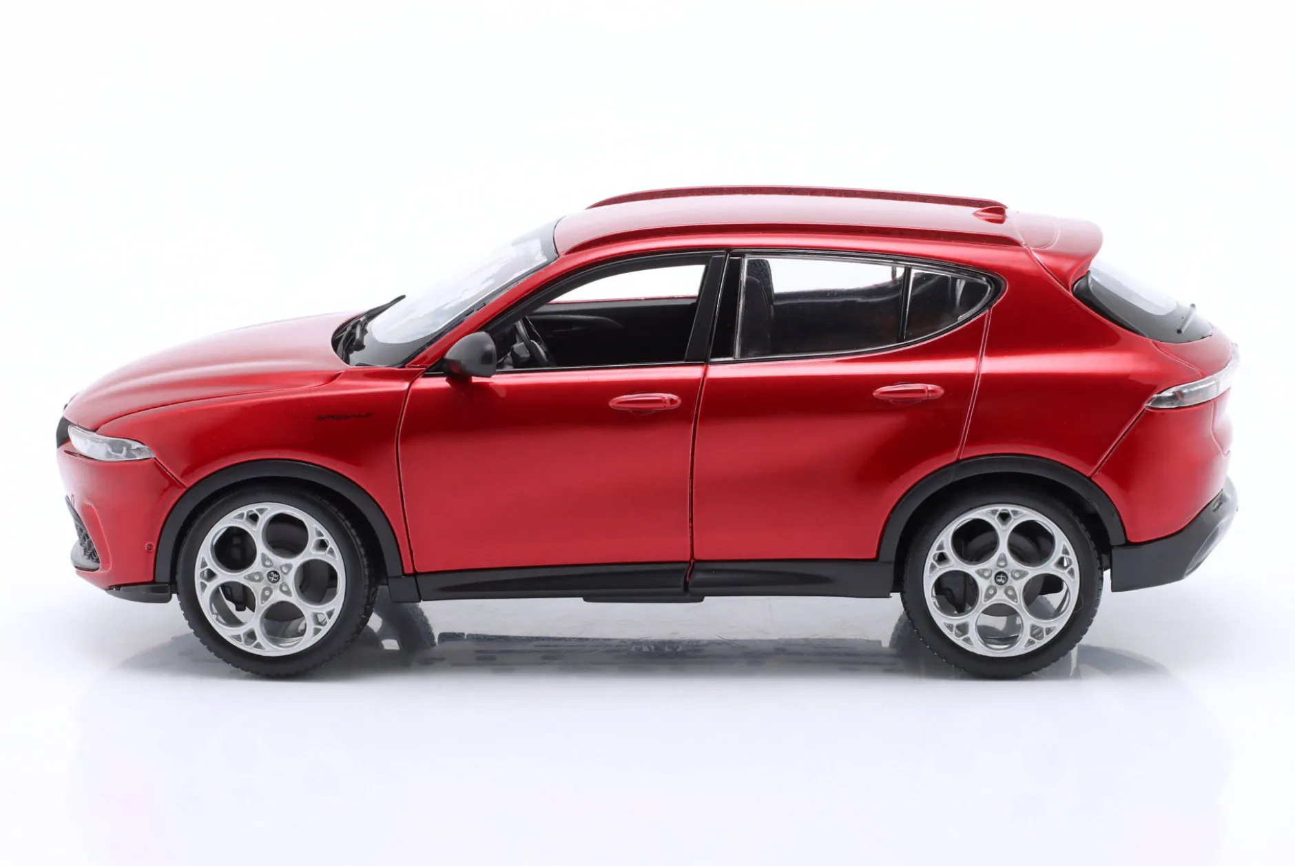 Alfa Romeo Tonale SUV Baujahr 2022 rot 1:24 Bburago
