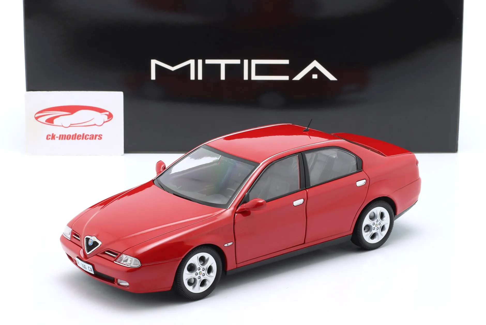 Alfa Romeo 166 3.0 V6 1998 alfa rot 1:18 Mitica