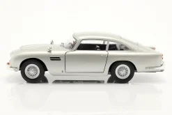 Aston Martin DB5 RHD Baujahr 1964 silbergrau metallic 1:18 Solido