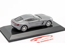 Aston Martin One-77 Baujahr 2009 silbergrau metallic 1:43 Altaya