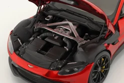 Aston Martin Vantage Baujahr 2019 hyper rot 1:18 AUTOart