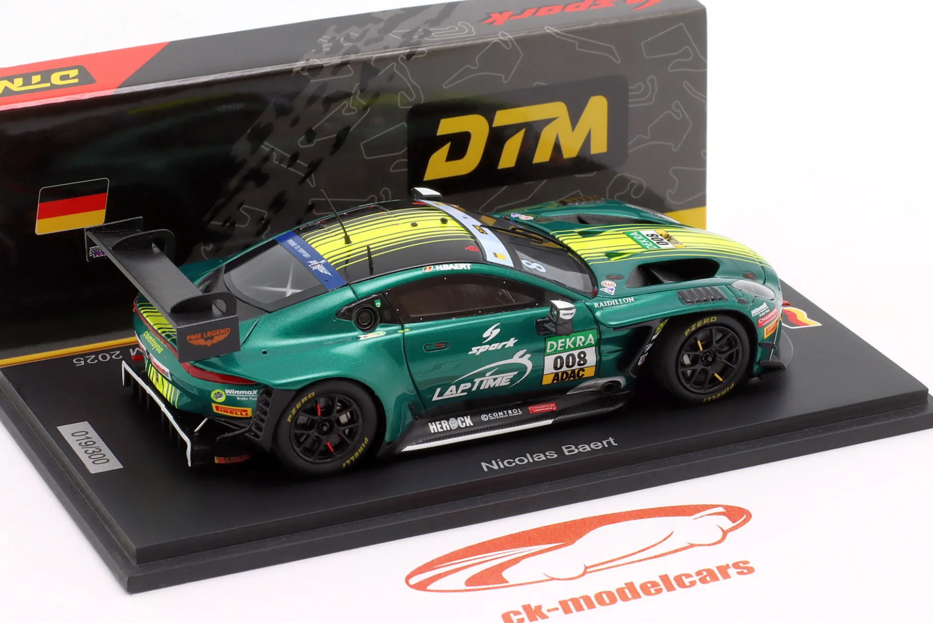 Aston Martin Vantage GT3 #008 DTM 2025 Nicolas Baert 1:43 Spark