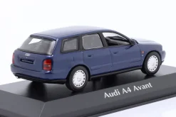 Audi A4 Avant Baujahr 1995 dunkelblau 1:43 Minichamps