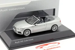 Audi A5 Cabriolet Baujahr 2017 florettsilber 1:43 Spark