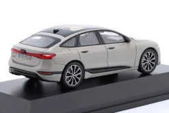Audi A6 Sportback e-tron siambeige 1:43 Norev