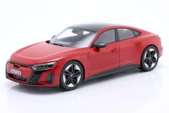Audi RS e-tron GT Baujahr 2021 tangorot 1:18 Norev