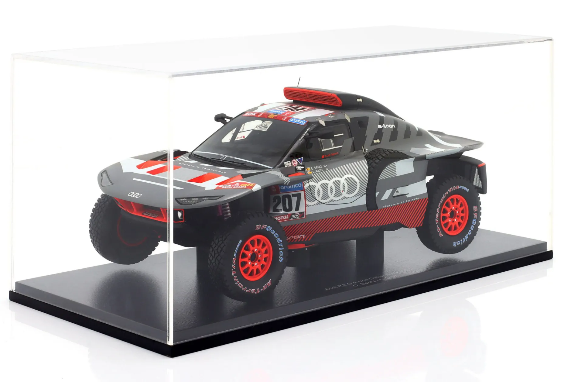 Audi RS Q e-tron E2 #207 Rallye Dakar 2023 Sainz, Cruz 1:18 Spark