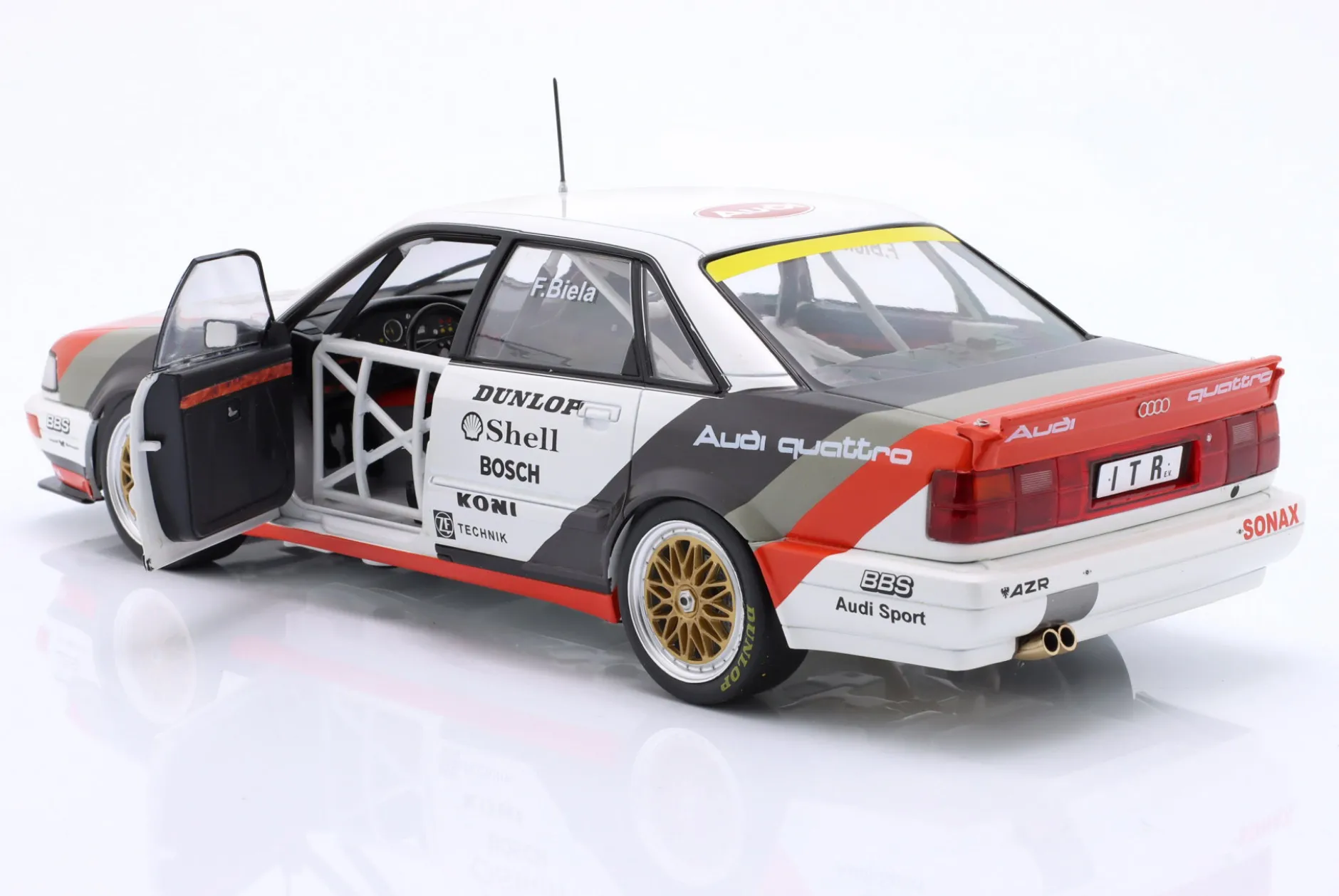 Audi V8 Quattro #45 DTM-Champion 1991 Frank Biela 1:18 WERK83