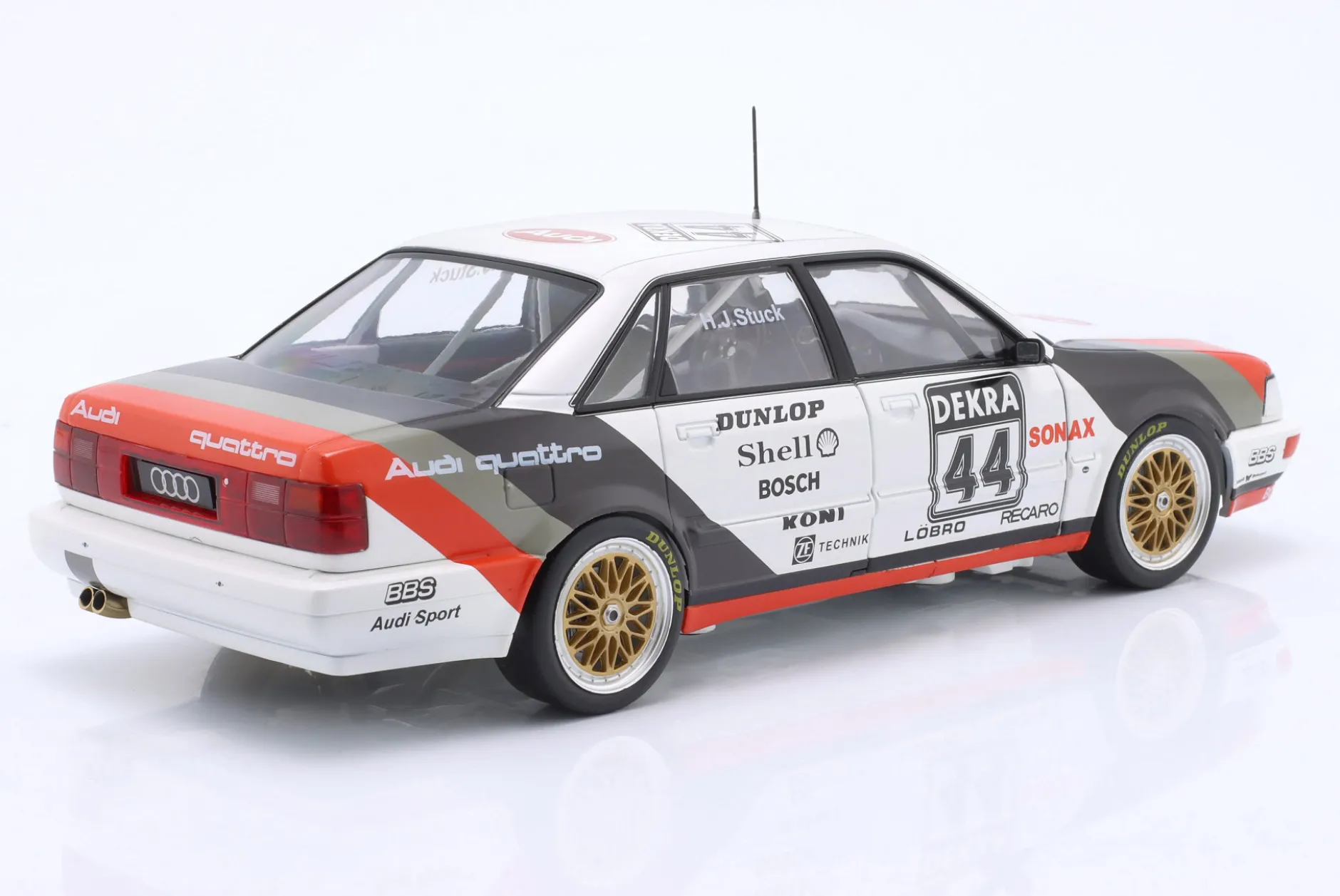 Audi V8 Quattro #44 DTM Champion 1990 Hans-Joachim Stuck 1:18 WERK83