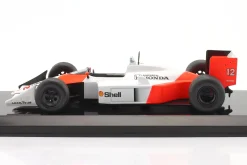 Ayrton Senna McLaren MP4/4 #12 Formel 1 Weltmeister 1988 1:24 Premium Collectibles