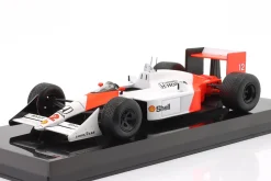 Ayrton Senna McLaren MP4/4 #12 Formel 1 Weltmeister 1988 1:24 Premium Collectibles