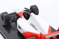 Ayrton Senna McLaren MP4/6 #1 Formel 1 Weltmeister 1991 1:24 Premium Collectibles