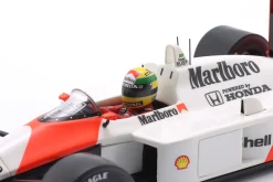 Ayrton Senna McLaren MP4/4 #12 Sieger Japan GP Formel 1 Weltmeister 1988 1:18 Premium X