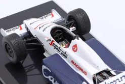 Ayrton Senna Toleman Hart TG184 #19 Formel 1 1984 1:24 Premium Collectibles