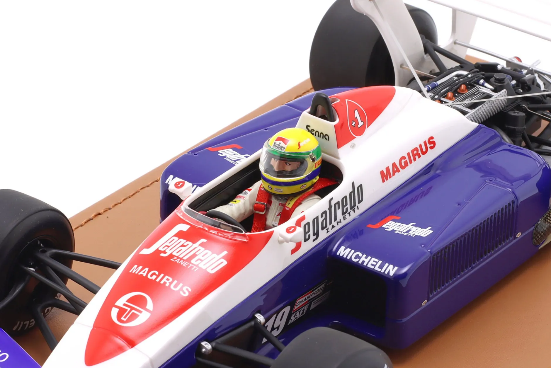 Ayrton Senna Toleman TG184 #19 3rd British GP Formel 1 1984 1:18 Tecnomodel