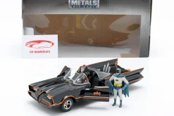 Batmobile mit Batman und Robin Figuren Classic TV-Serie 1966 1:24 Jada Toys