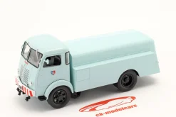 Berliet GLB Sprinkler-Kehrmaschine Baujahr 1955 hellblau 1:43 Hachette