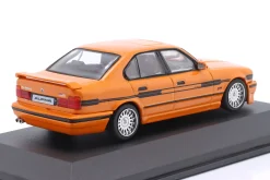 BMW Alpina B10 (E34) Biturbo Baujahr 1994 orange 1:43 Solido