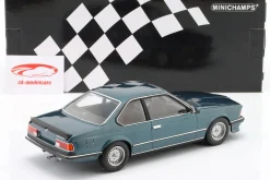 BMW 635 CSi Baujahr 1982 petrolblau metallic 1:18 Minichamps
