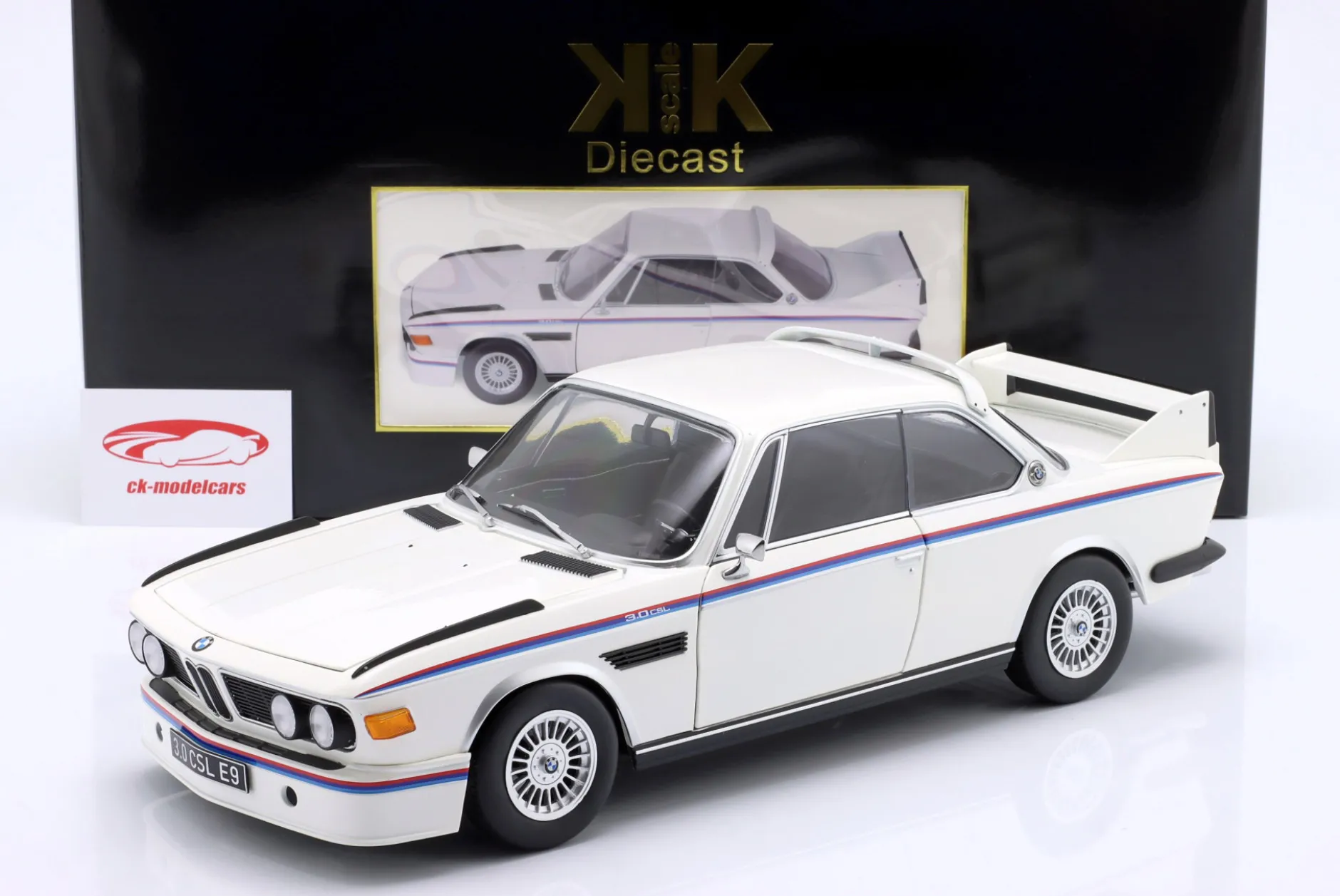 BMW 3.0 CSL (E9) Baujahr 1973 weiß 1:12 KK-Scale