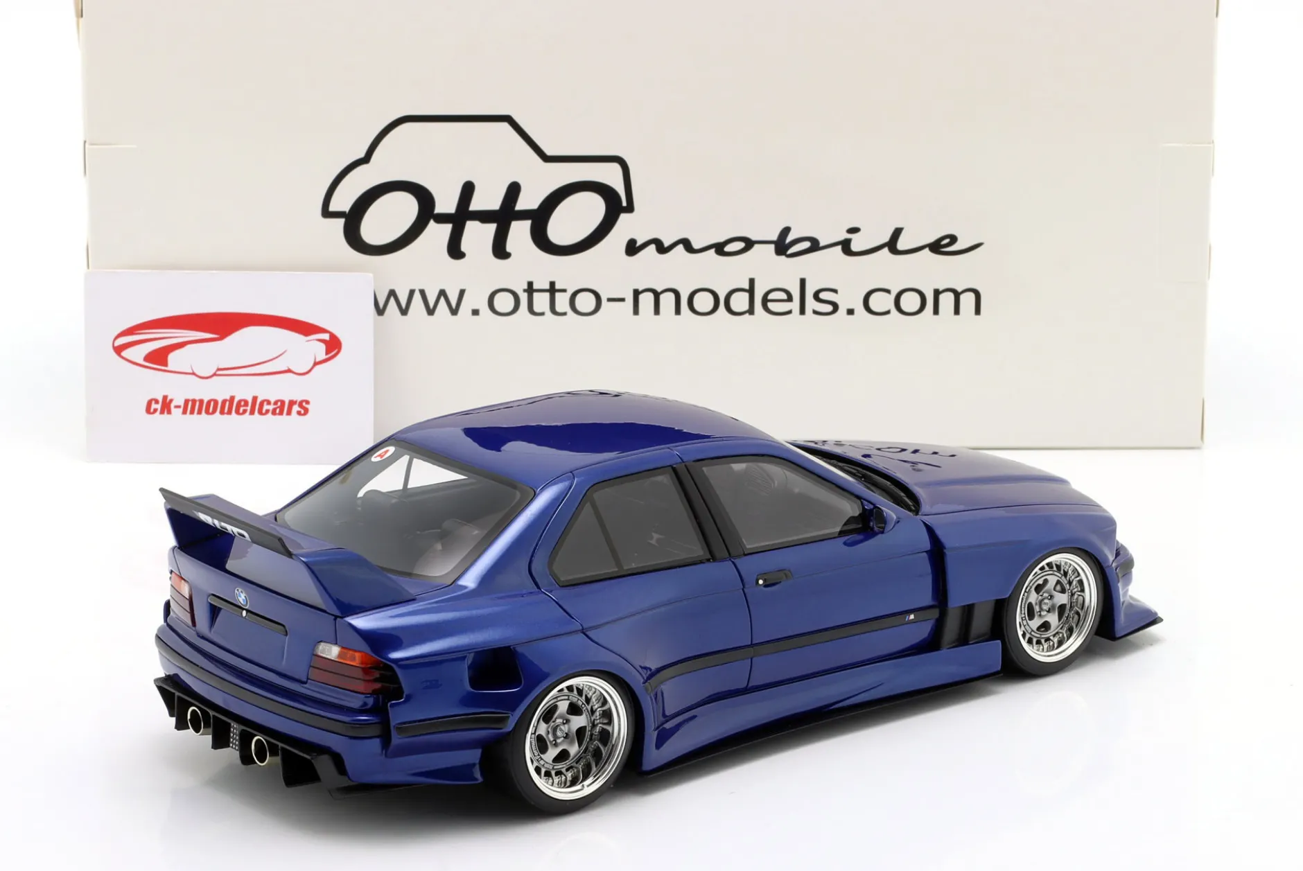 BMW E36 LTO Sedan Turbo Khyzyl Saleem 2023 avusblau 1:18 OttOmobile