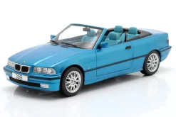 BMW 3er (E36) Cabriolet Baujahr 1996 blau metallic 1:18 ModelCar Group
