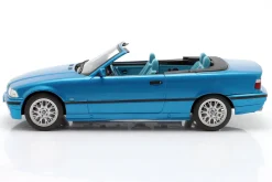 BMW 3er (E36) Cabriolet Baujahr 1996 blau metallic 1:18 ModelCar Group