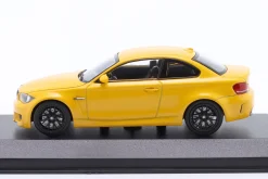 BMW 1er M Coupe Baujahr 2011 gelb 1:43 Minichamps