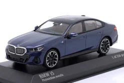 BMW I5 Baujahr 2024 phytonicblau metallic 1:43 Minichamps