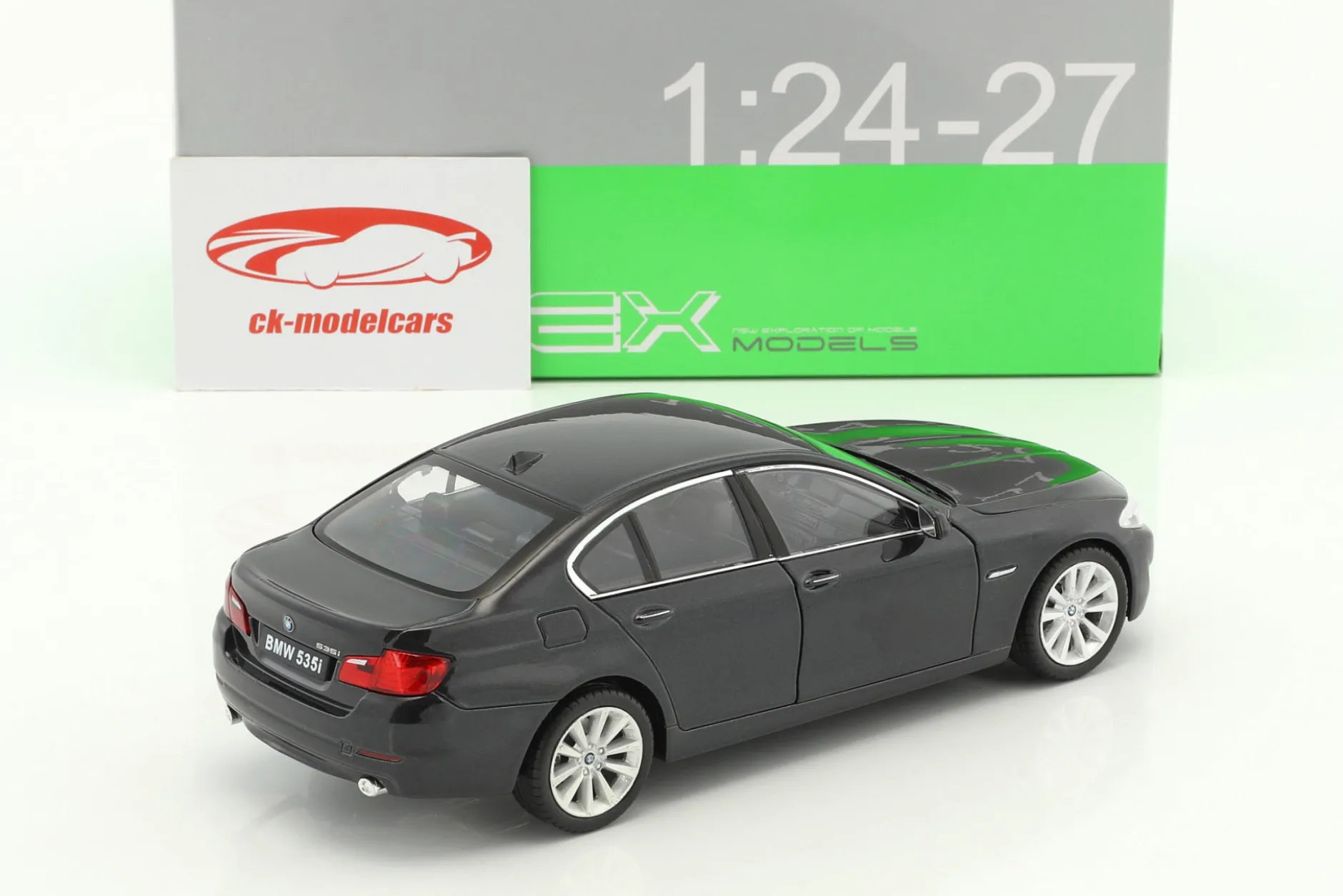 BMW 535i Baujahr 2010 schwarz metallic 1:24 Welly