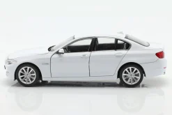 BMW 535i Baujahr 2010 weiß 1:24 Welly