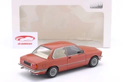 BMW 323i (E21) Baujahr 1980 kastanienrot metallic 1:18 Solido