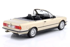 BMW 325i (E30) Cabriolet Baujahr 1985 beige metallic 1:18 ModelCar Group