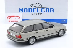 BMW 530i (E34) Touring Baujahr 1991 grau metallic 1:18 ModelCar Group