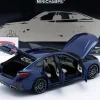 BMW i4 M50 Baujahr 2022 blau metallic 1:18 Minichamps
